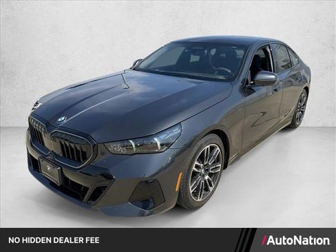 Used 2026 BMW 540i xDrive AWD/4WD image 1