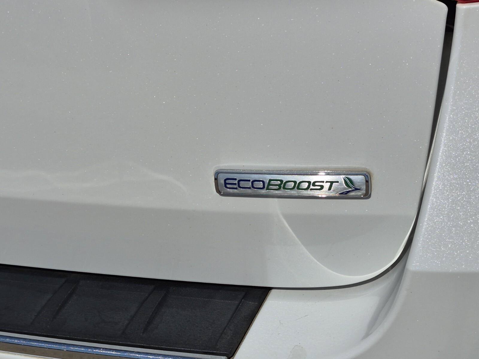 Used 2020 Ford Explorer Limited w/ Class III Trailer Tow Package RWD image 10