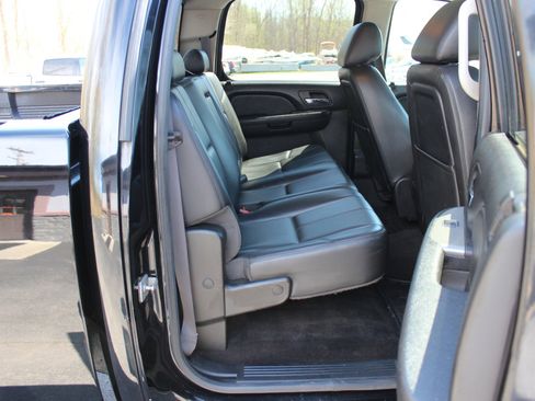 Used 2013 Chevrolet Silverado 2500 LTZ image 40