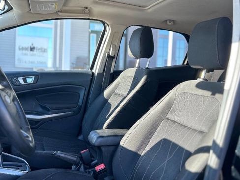 Used 2018 Ford EcoSport SE image 10