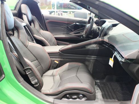 New 2026 Chevrolet Corvette Z06 w/ Z07 Performance Package RWD image 26