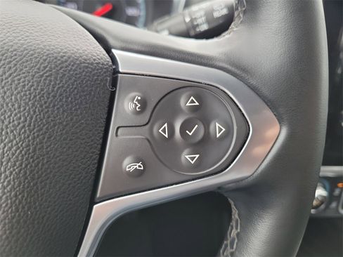 Certified 2023 Chevrolet Traverse LT image 6