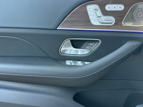 New 2026 Mercedes-Benz GLE 450 4MATIC Coupe image 10