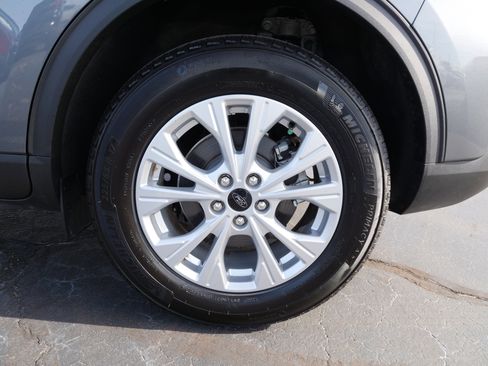 Used 2024 Ford Escape Active w/ Cold Weather Package image 12