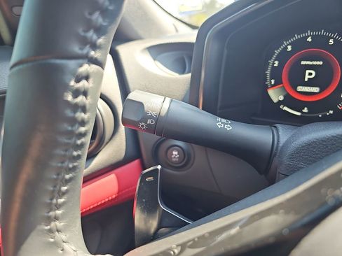 Used 2025 Nissan Z Performance w/ Floor Mat Package image 28