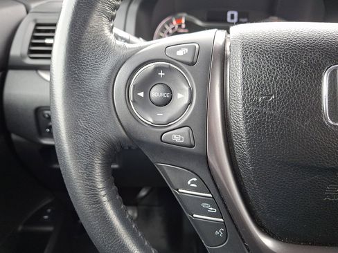 Used 2017 Honda Pilot EX-L image 23