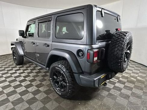 Used 2020 Jeep Wrangler Unlimited Sport AWD/4WD image 4