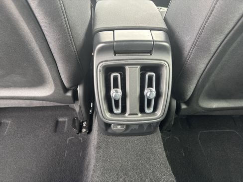 Used 2023 Polestar Polestar 2 FWD image 31