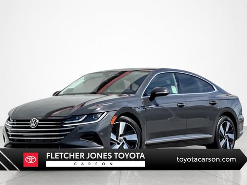 Used 2021 Volkswagen Arteon SE image 1