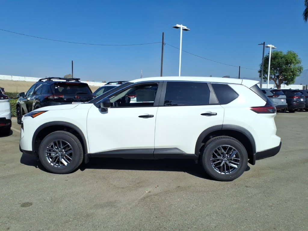 New 2026 Nissan Rogue S FWD image 5