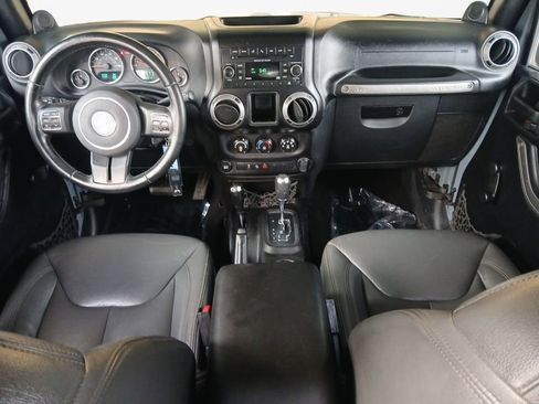 Used 2014 Jeep Wrangler Unlimited Sport w/ Connectivity Group image 3