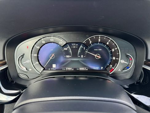 Used 2019 BMW 540i w/ M Sport Package image 33