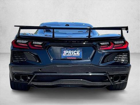 Used 2024 Chevrolet Corvette Stingray Premium Cpe w/ Z51 Performance Package RWD image 4