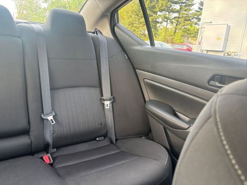 Used 2025 Nissan Altima 2.5 SV image 36