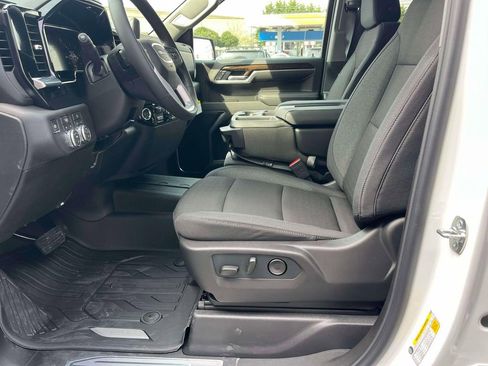 New 2026 GMC Sierra 1500 Elevation w/ Elevation Select Package AWD/4WD image 22