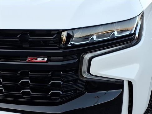 Used 2024 Chevrolet Tahoe Z71 w/ Luxury Package image 8