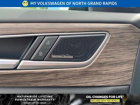New 2026 Volkswagen Atlas SEL Premium R-Line AWD/4WD image 7