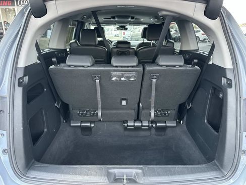 Used 2023 Honda Odyssey Touring image 10