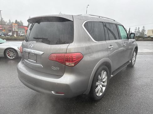 Used 2011 INFINITI QX56 4WD w/ Deluxe Touring Pkg image 9