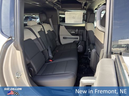 New 2026 GMC Hummer EV SUV AWD/4WD image 24