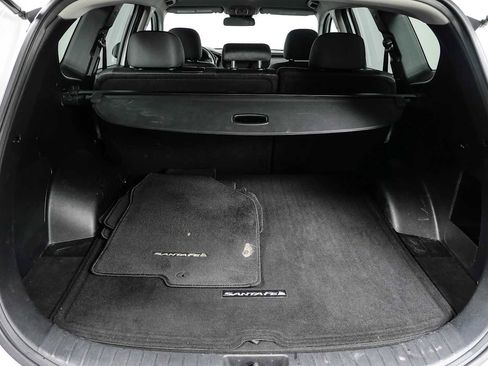 Used 2019 Hyundai Santa Fe SE FWD image 30