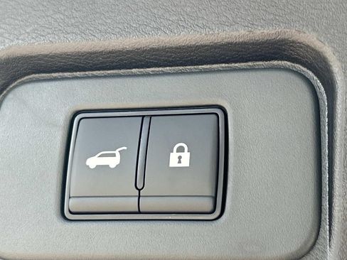 New 2026 Nissan Rogue SV AWD/4WD image 13