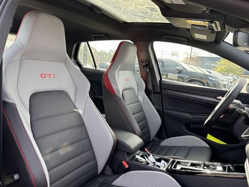 New 2026 Volkswagen GTI SE FWD image 16