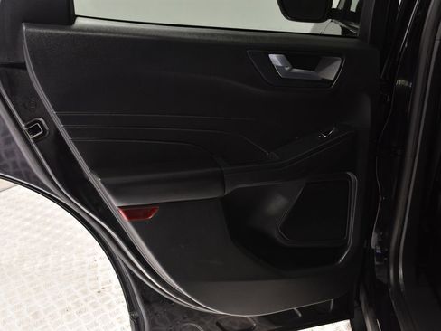 Used 2023 Ford Escape ST-Line image 26