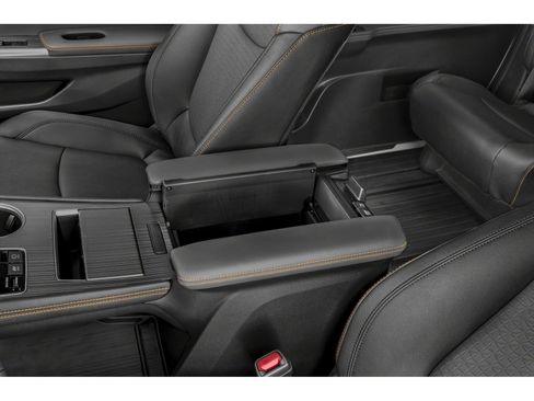 Certified 2022 Toyota Sienna XLE Woodland Edition AWD/4WD image 9
