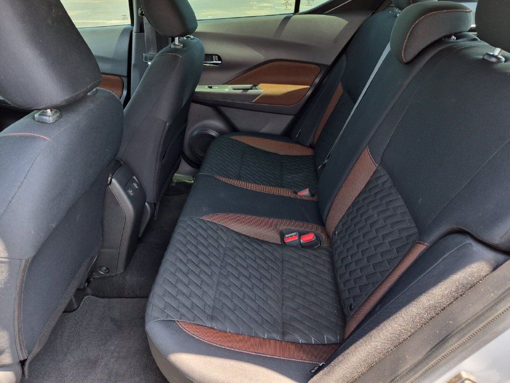 Used 2021 Nissan Kicks SR FWD image 29