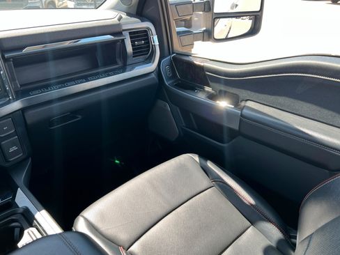 Used 2024 Ford F350 Lariat w/ Black Appearance Package AWD/4WD image 11