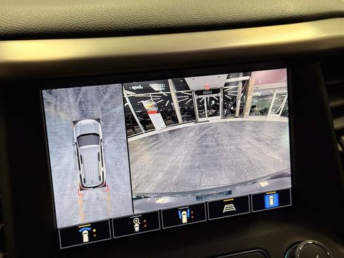 Used 2023 GMC Acadia Denali w/ Denali Technology Package FWD image 60
