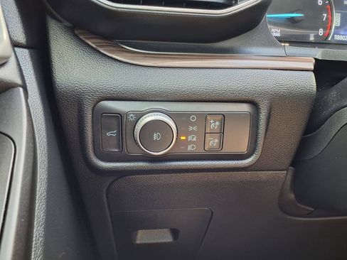 Used 2020 Ford Explorer Limited RWD image 23