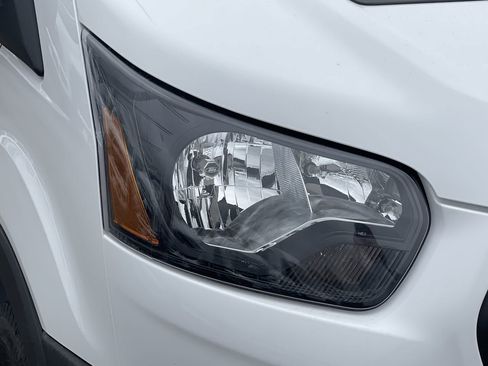 New 2025 Ford Transit 250 148 Medium Roof Extended AWD w/ Load Area Protection Package image 7