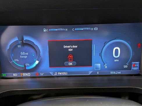 Used 2025 Ford F150 Lightning Flash image 14