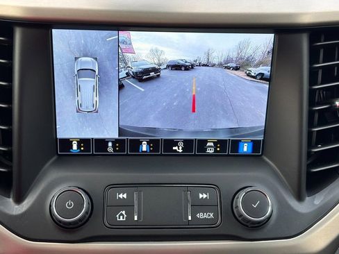 Used 2023 GMC Acadia Denali w/ Black Diamond Edition image 33