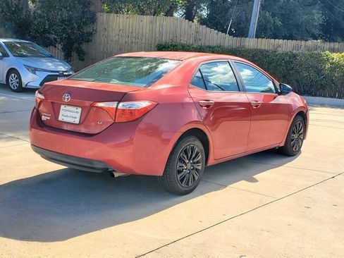 Used 2016 Toyota Corolla LE FWD image 9