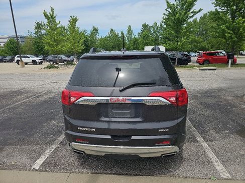 Used 2018 GMC Acadia Denali w/ Technology Package AWD/4WD image 6