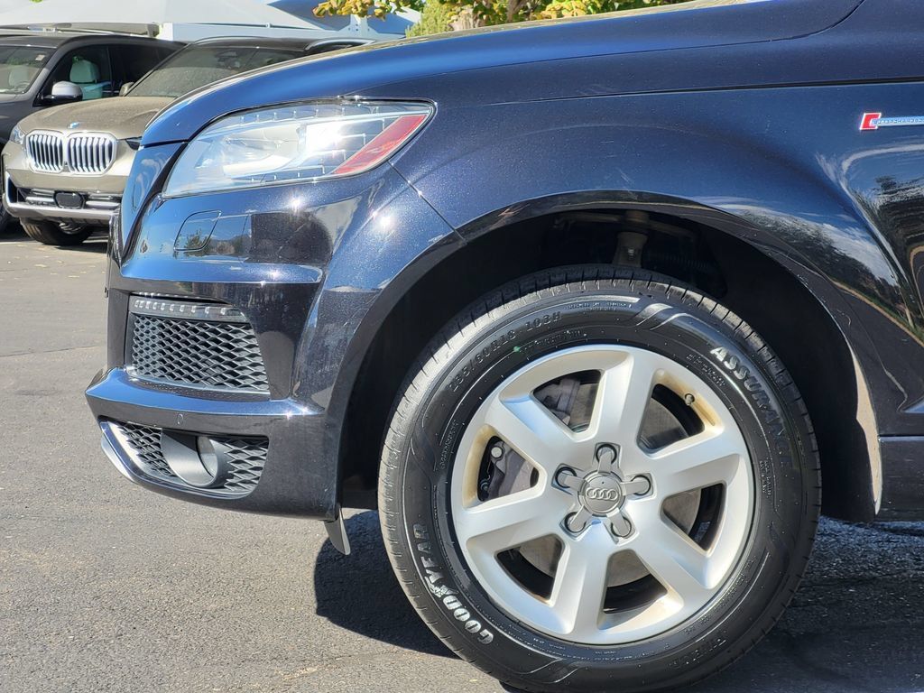 Used 2015 Audi Q7 3.0T S line Prestige AWD/4WD image 7