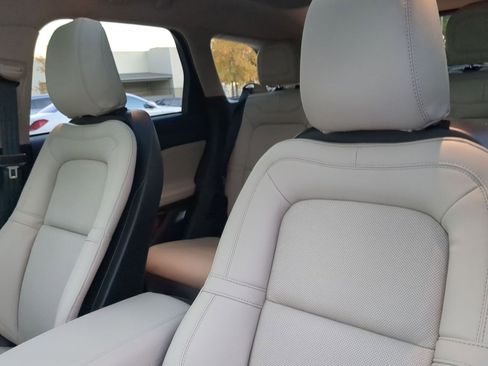 New 2026 Lincoln Corsair Grand Touring w/ Jet Appearance Package AWD/4WD image 10