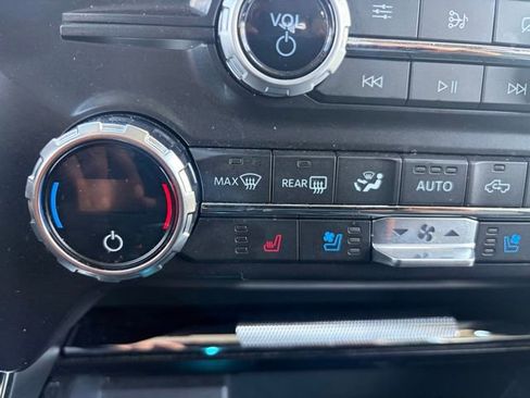 Used 2021 Ford F150 Lariat AWD/4WD image 28