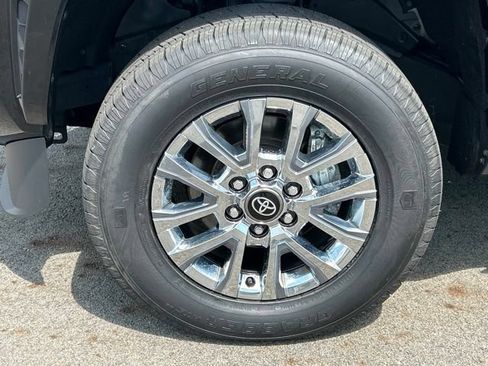 Certified 2024 Toyota Tacoma Limited w/ Limited Package (LT) AWD/4WD image 16