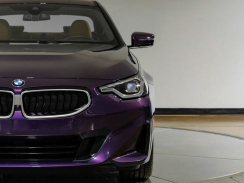 Used 2025 BMW 230i Coupe w/ Premium Package RWD image 42