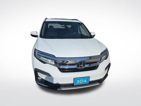 Used 2020 Honda Pilot Touring image 2