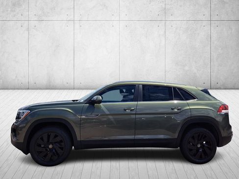 New 2026 Volkswagen Atlas Cross Sport SE image 8