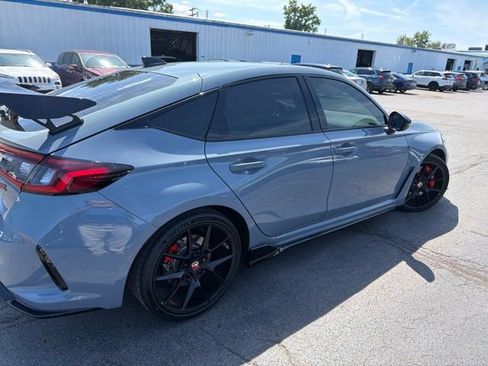 Used 2025 Honda Civic Type R image 8