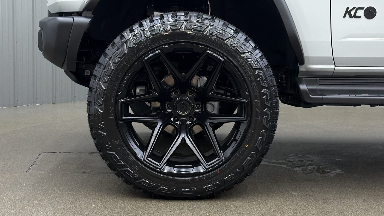 Used 2026 Ford Bronco Heritage Edition AWD/4WD image 10