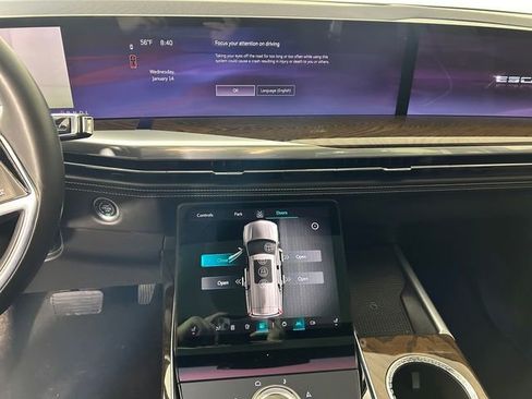 Certified 2025 Cadillac Escalade Sport Platinum w/ LPO, Floor Liner Package image 21