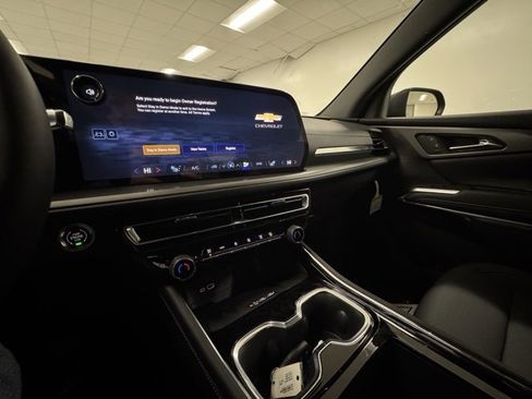 New 2026 Chevrolet Traverse LT w/ Midnight/Sport Edition image 16