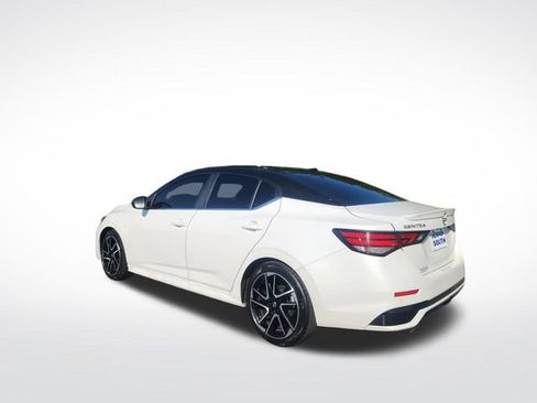 Used 2024 Nissan Sentra SR FWD image 3